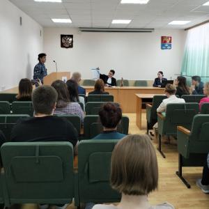 Председатель Селивановского районного суда провела модельный судебный процесс для будущих юристов